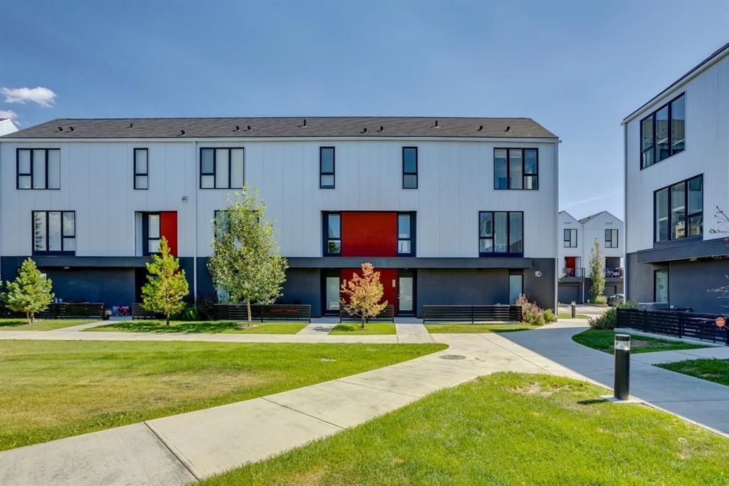 I have sold a property at 205 Bow GROVE NW in Calgary
